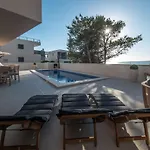 Zitab Luxury 아파트 *