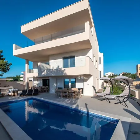 Apartment Zitab Luxury *